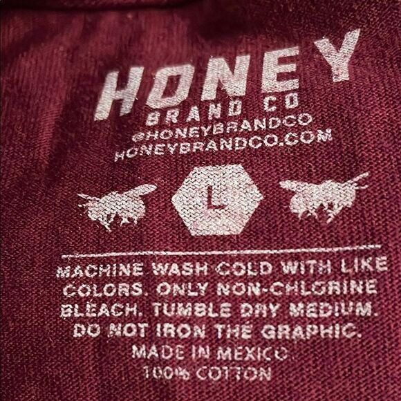 Brand Men's Maroon Short Sleeve Tee - Picture 2 of 2